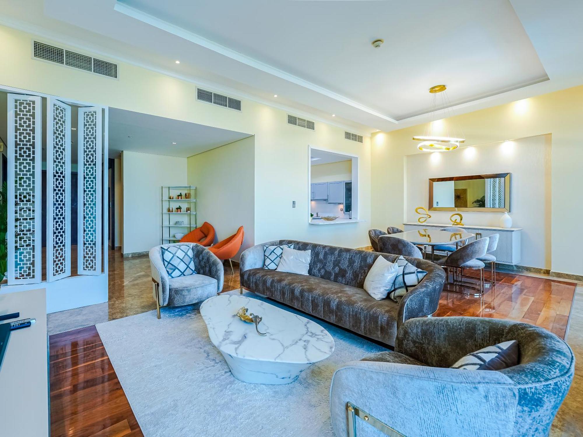Апартаменти Beachfront 3br Maid With Pool & Sea Views Дубай